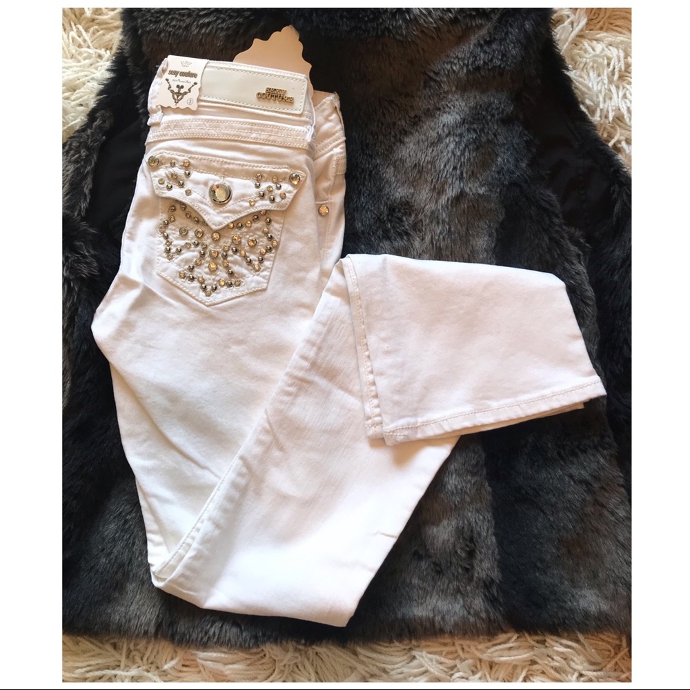 Sale ‼️Bedazzle Embroidered Boot Cut Wht Jeans - Picture 5 of 8
